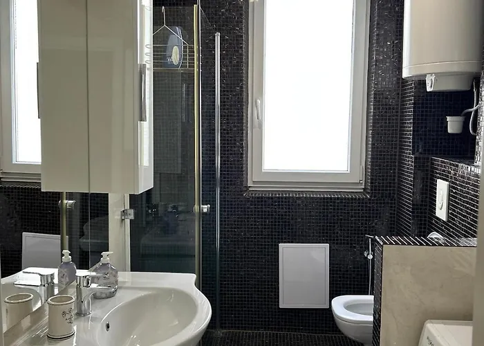 Appartement No9, Stylish In Bratislava